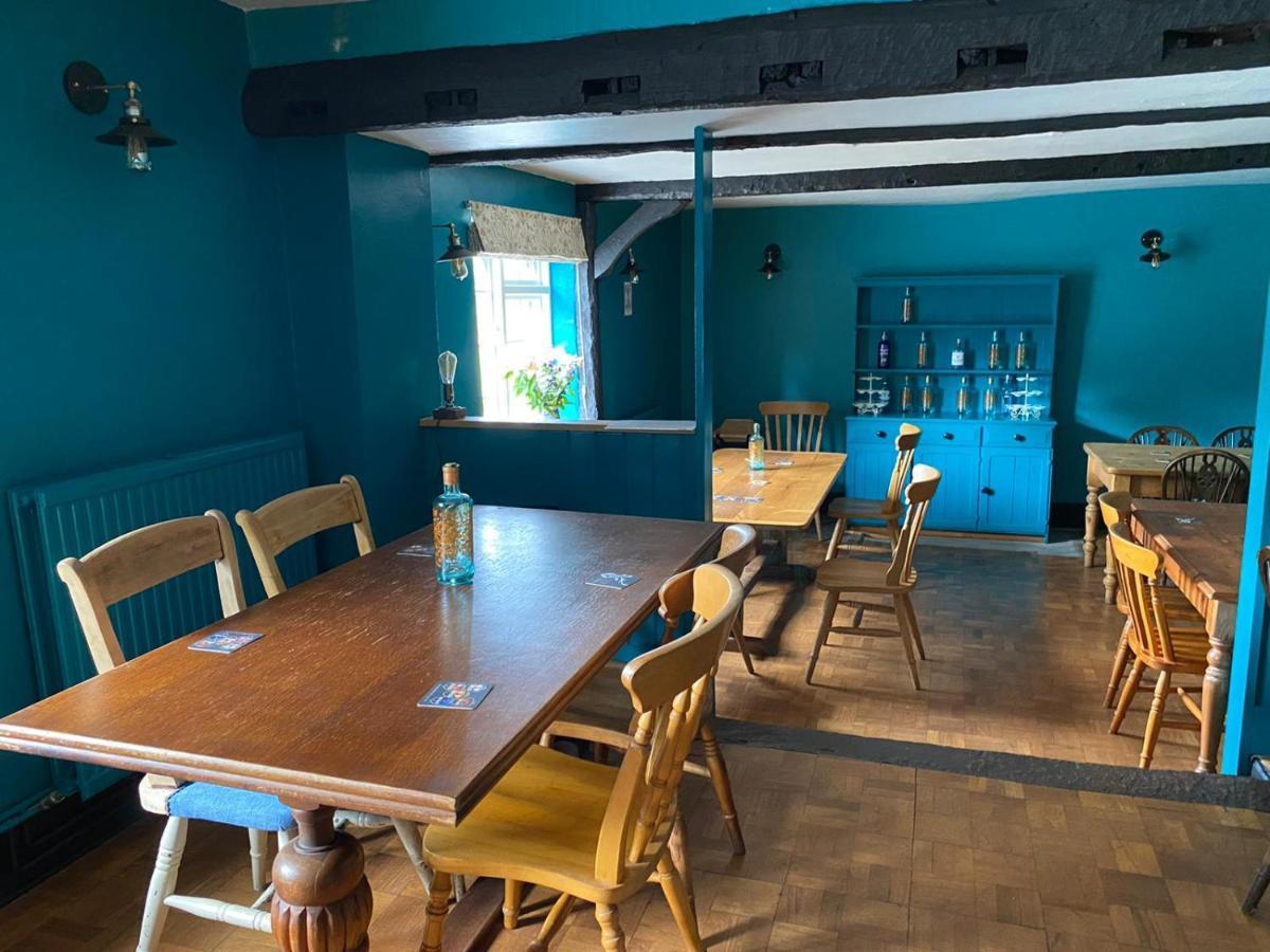 샤프츠버리 The Benett Arms B&B 외부 사진